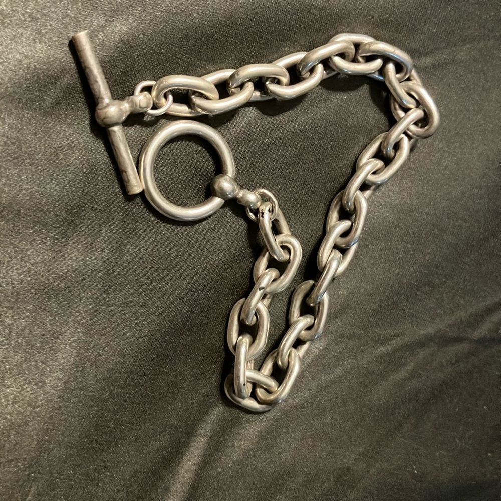 Authentic Original Vintage luxury sterling Silver 925. Toggle lChain Bracelet